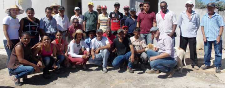 Agricultores e agricultores participam de Intercâmbio do ATER/CEDASB- MDA.
