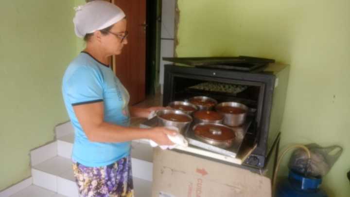Simples e grandioso – “Ana de Zéu” e sua produção de bolos na Comunidade de Água Branca e região