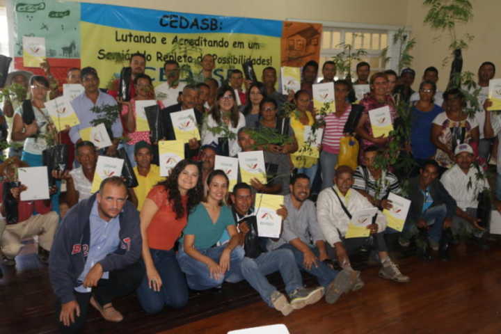 CEDASB realiza entrega de CEFIR em Vitória da Conquista para os agricultores beneficiários do BAHIATER